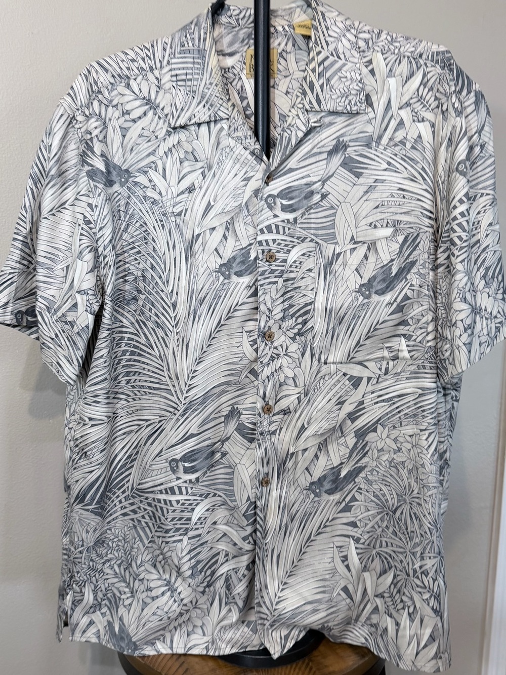 Jos. A. Bank Men's Short-Sleeve Tropical Print Shirt - White & Gray 3XLT